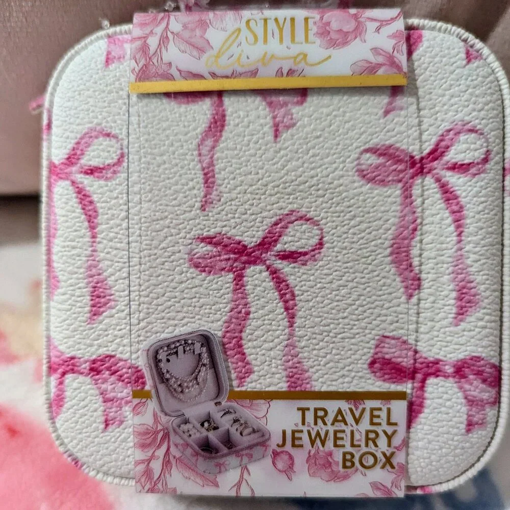 Coquette Travel Jewelry Box - Picture 1 of 4